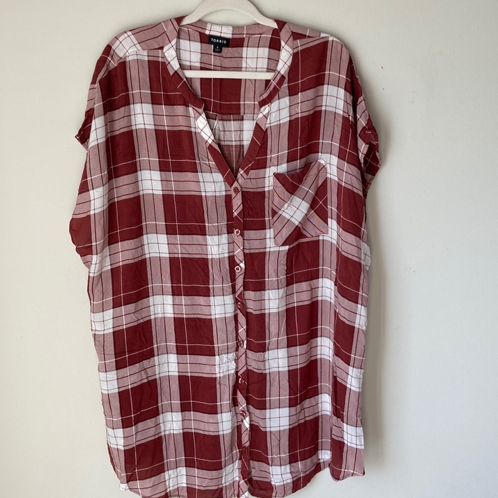 Torrid Sleeveless Flannel Pattern Top Tunic Length Size 4 Lightweight